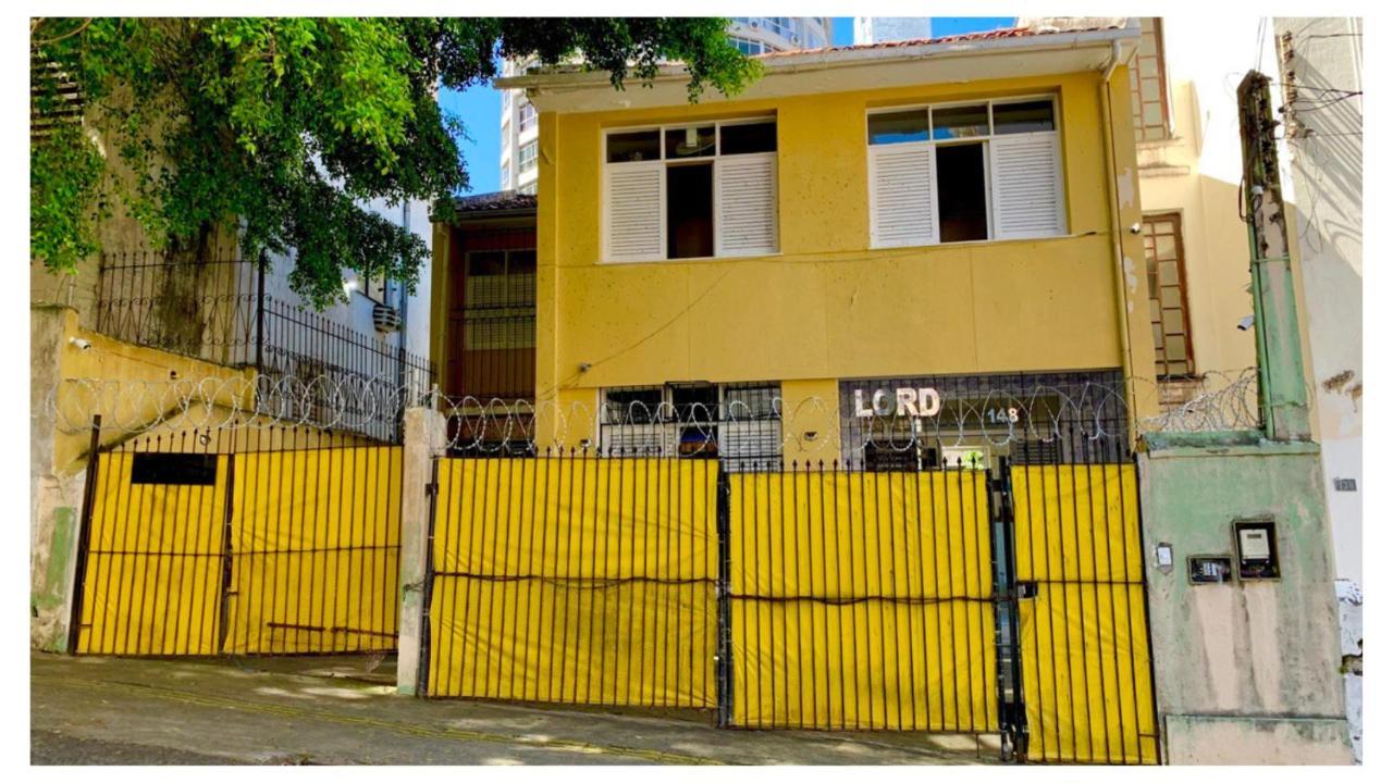 Lord Hostel Salvador Bagian luar foto