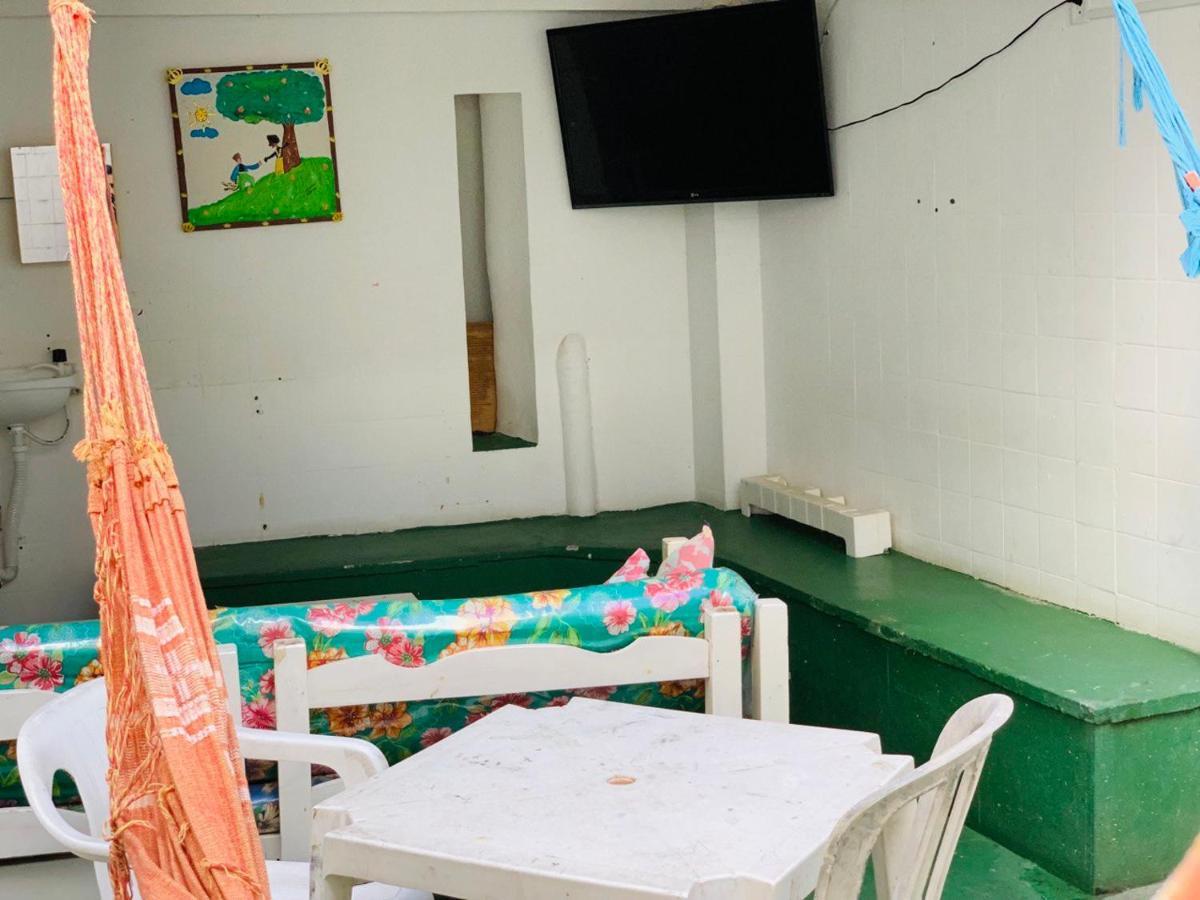 Lord Hostel Salvador Bagian luar foto