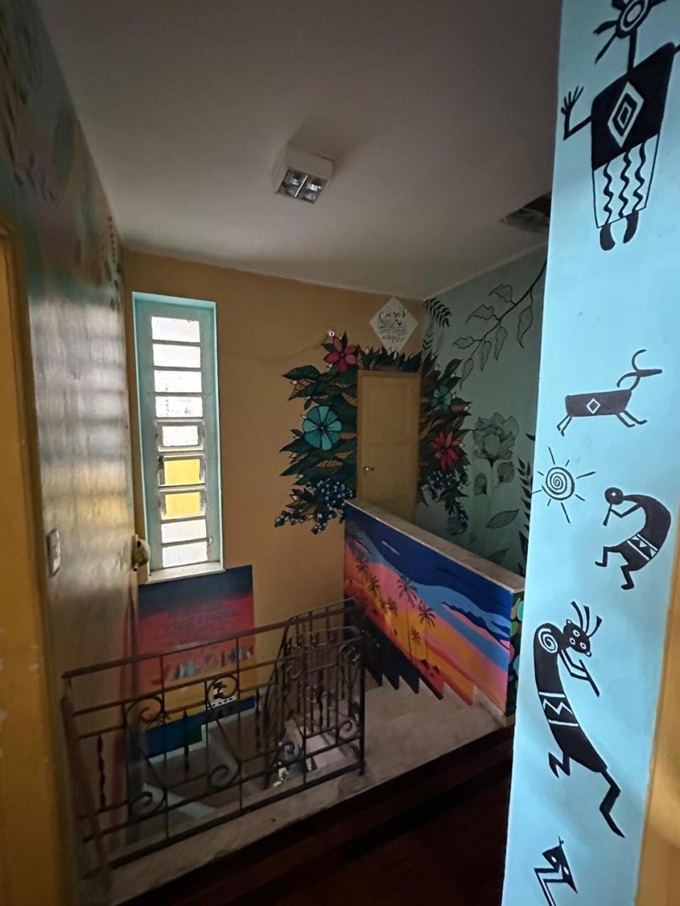 Lord Hostel Salvador Bagian luar foto